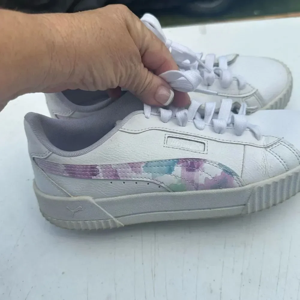 Women's White and Purple Puma Sneakers